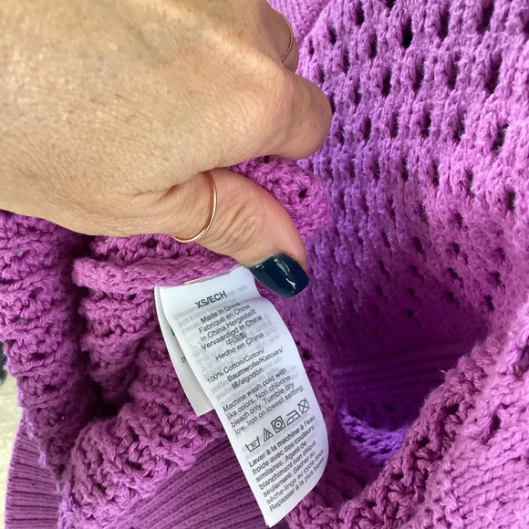 J.Crew Elbow-Sleeve Sweater Crocheted Shoulder Buttons Purple 100% Cotton - Picture 3 of 5